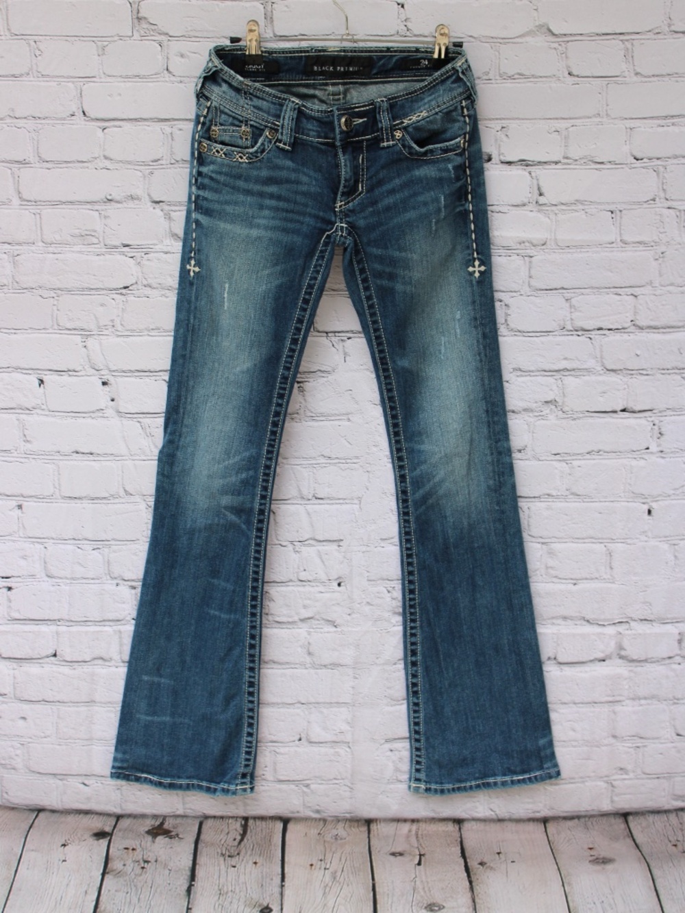 Affliction Black Premium Ziggy Flare Jeans 24 Y2K Embroidered Writing Affliction
